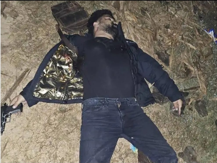 माफिया डॉन मुख्तार अंसारी गैंग का एक लाख का इनामी बदमाश मुठभेड़ में देर